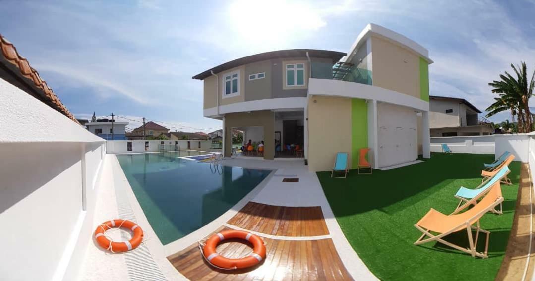 Sunshine Lodge Kuantan Bagian luar foto