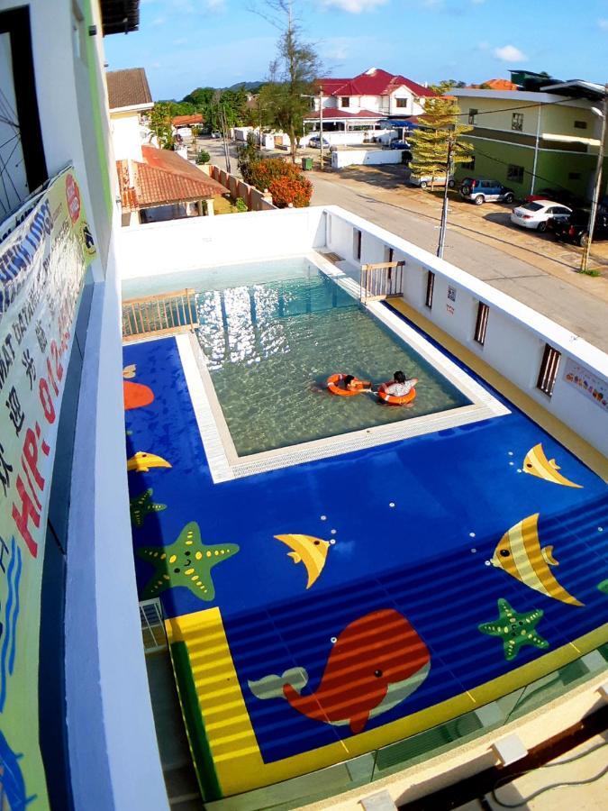 Sunshine Lodge Kuantan Bagian luar foto